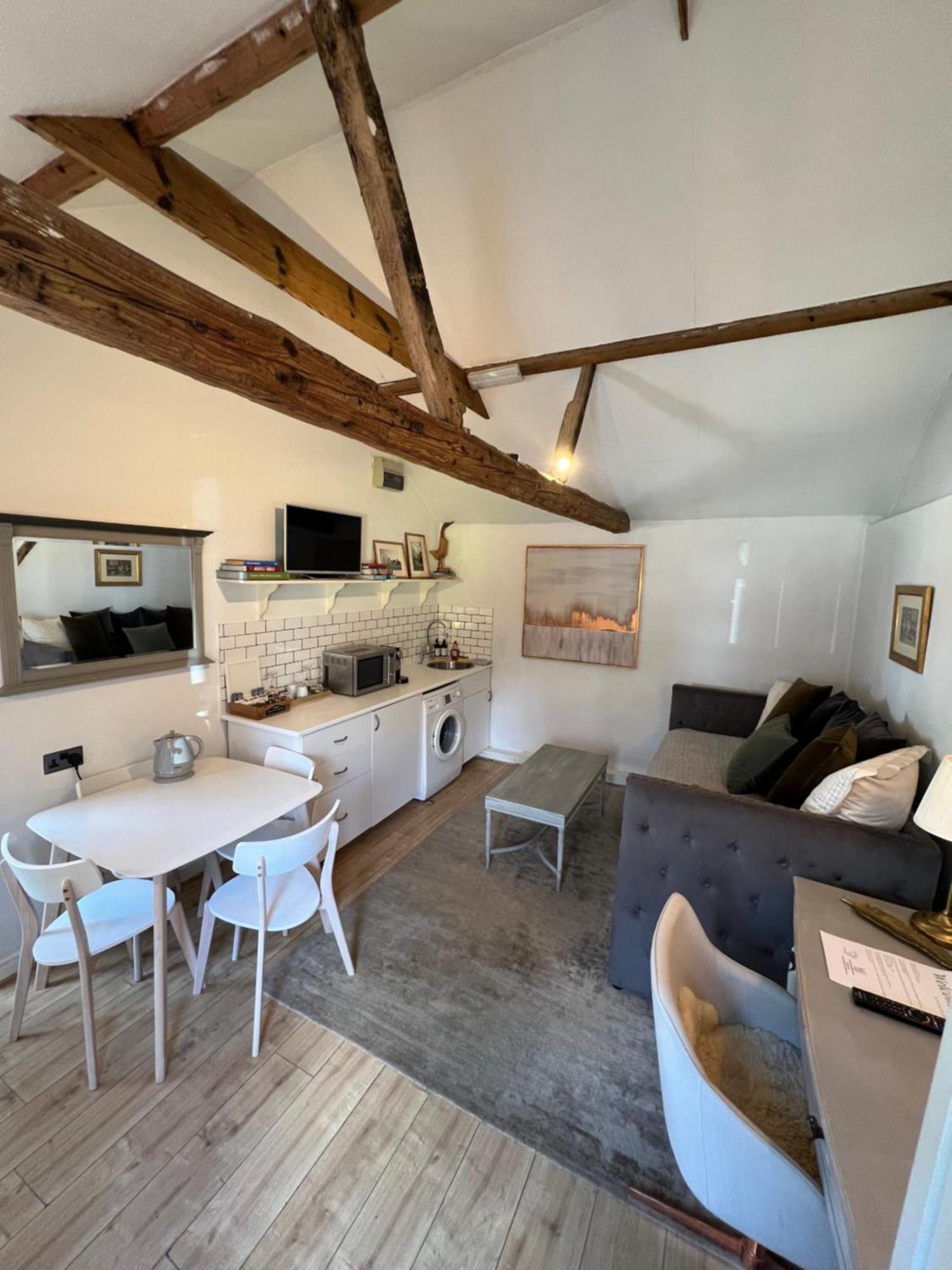 Pear & Olive Cottage Hildersham Esterno foto